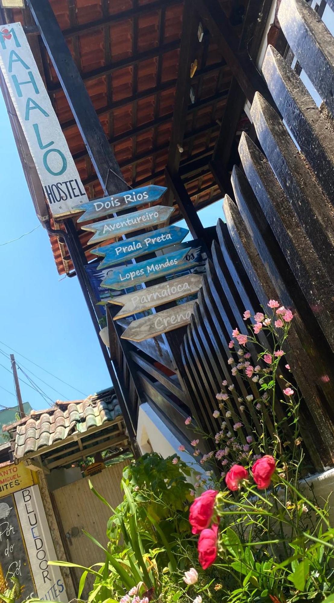 Mahalo Hostel Vila do Abraao Екстер'єр фото